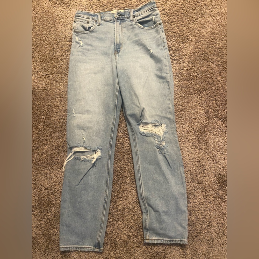 Size 28 Abercrombie jeans